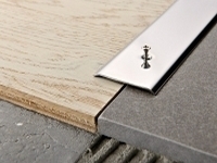 Порог одноуровневый из нержавеющей стали